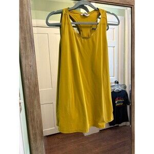 Athleta ultimate train tank top size 2x oxidized yellow